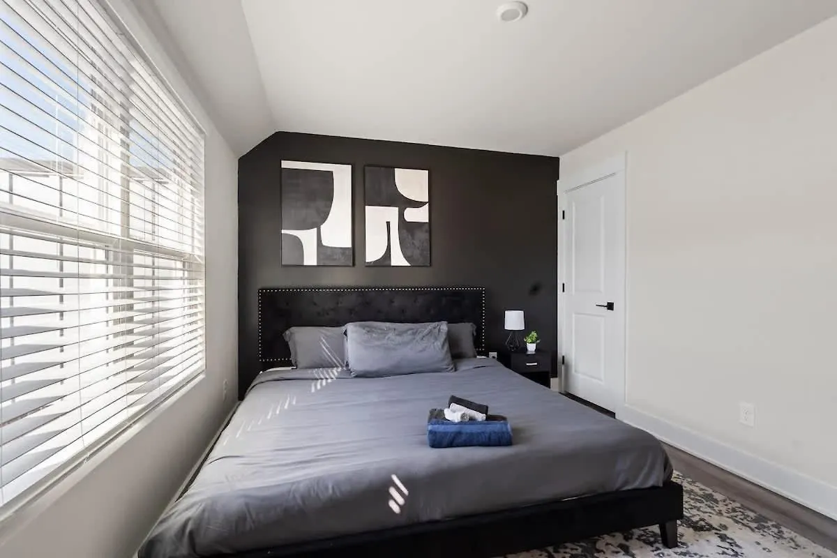 Luxurious King 3Br Townhouse Mins To Uptown Clt! Villa Charlotte 0*,